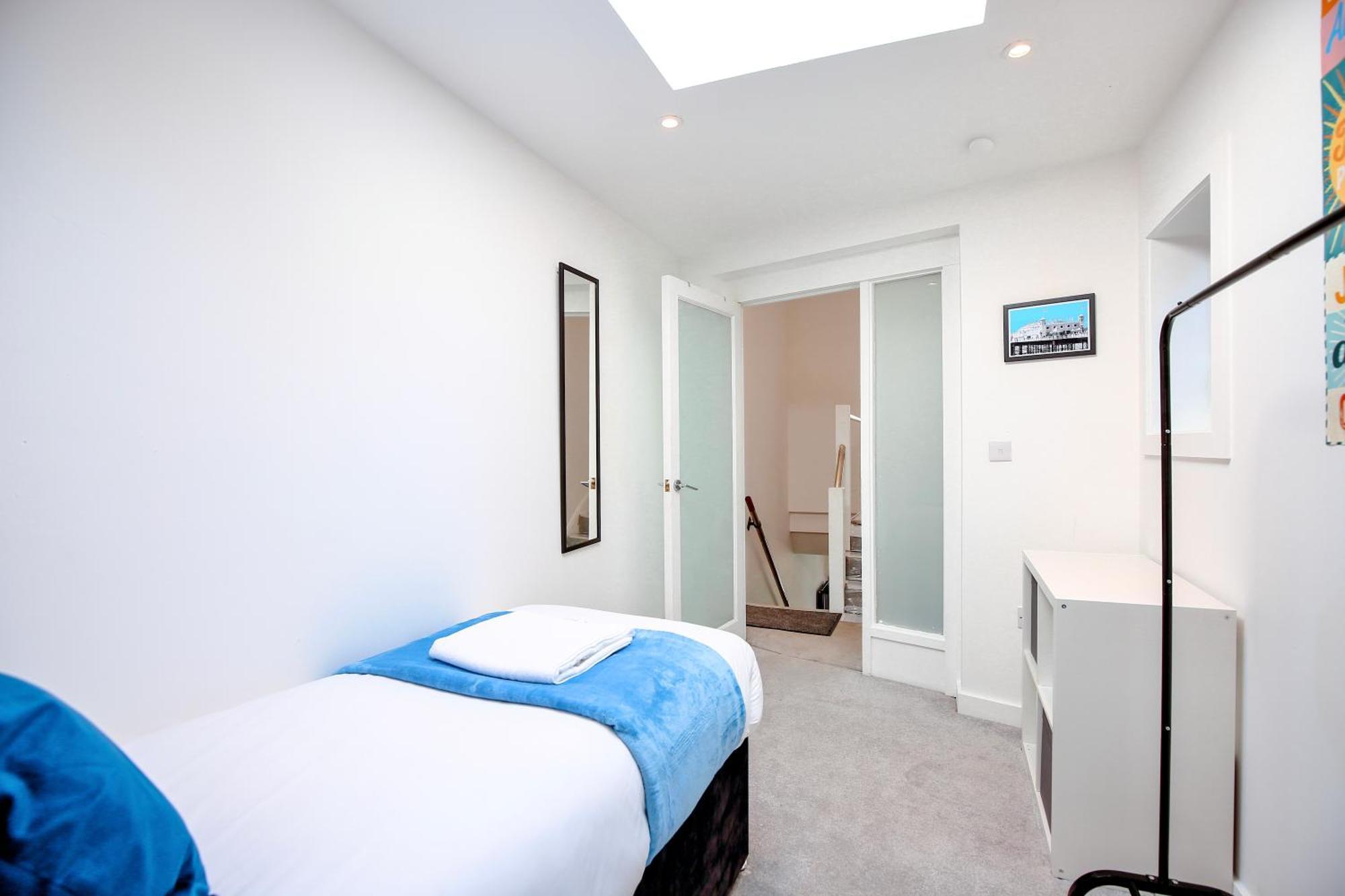 Three Bedroom House By Peacegrove Homes Short Lets & Serviced Accommodation Brighton With Free Wifi & Pet Friendly Ngoại thất bức ảnh